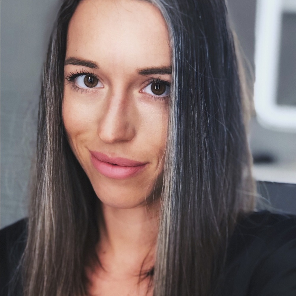 Meet your Posher, Aluna